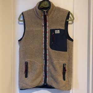 Penfield fleece vest